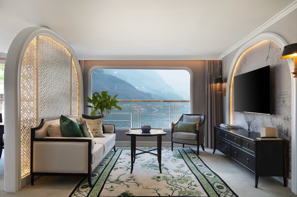 APT Yangzi Explorer CS Imperial Suite NCR 4.jpg